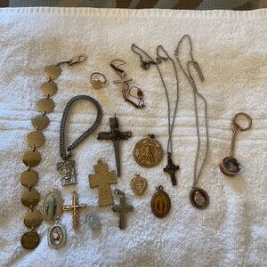 Assorted Religious and Vintage Cross Pendant Lot - Gold & Silver Tones